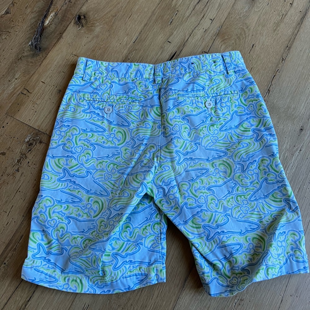 Vineyard vines shark shirts size 14 boys - Picture 2 of 3